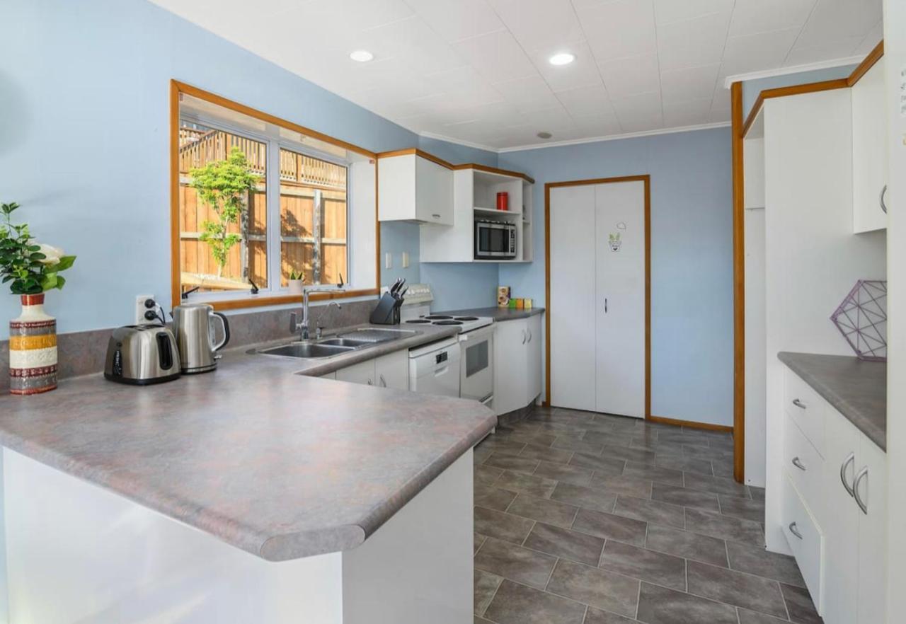 Spacious Utuhina Holiday House Rotorua Exterior foto